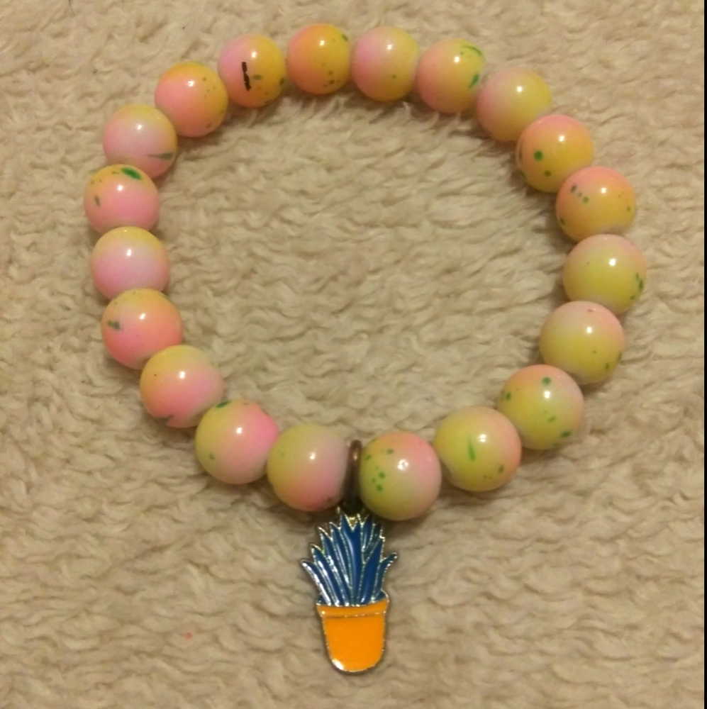 Plant Charm Marble Bracelet